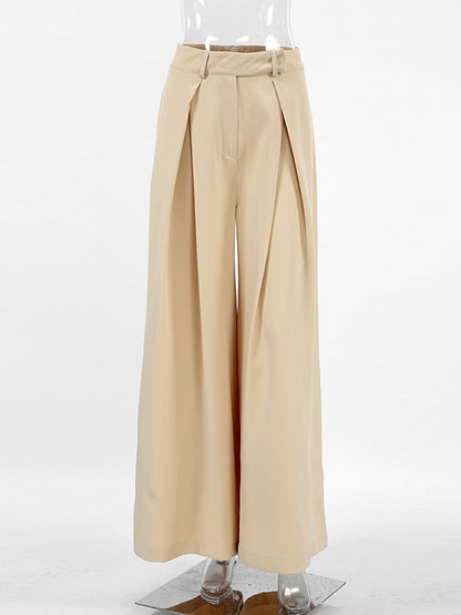 Effortlessly Elegant Trousers with a Timeless Design