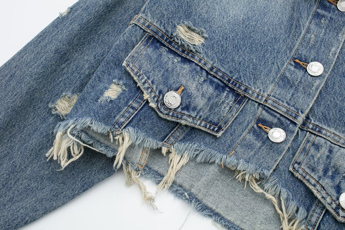Beautifully Finished Jacket in a Timeless Design