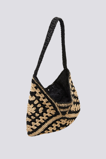 Gracefully Styled Bag for Any Occasion