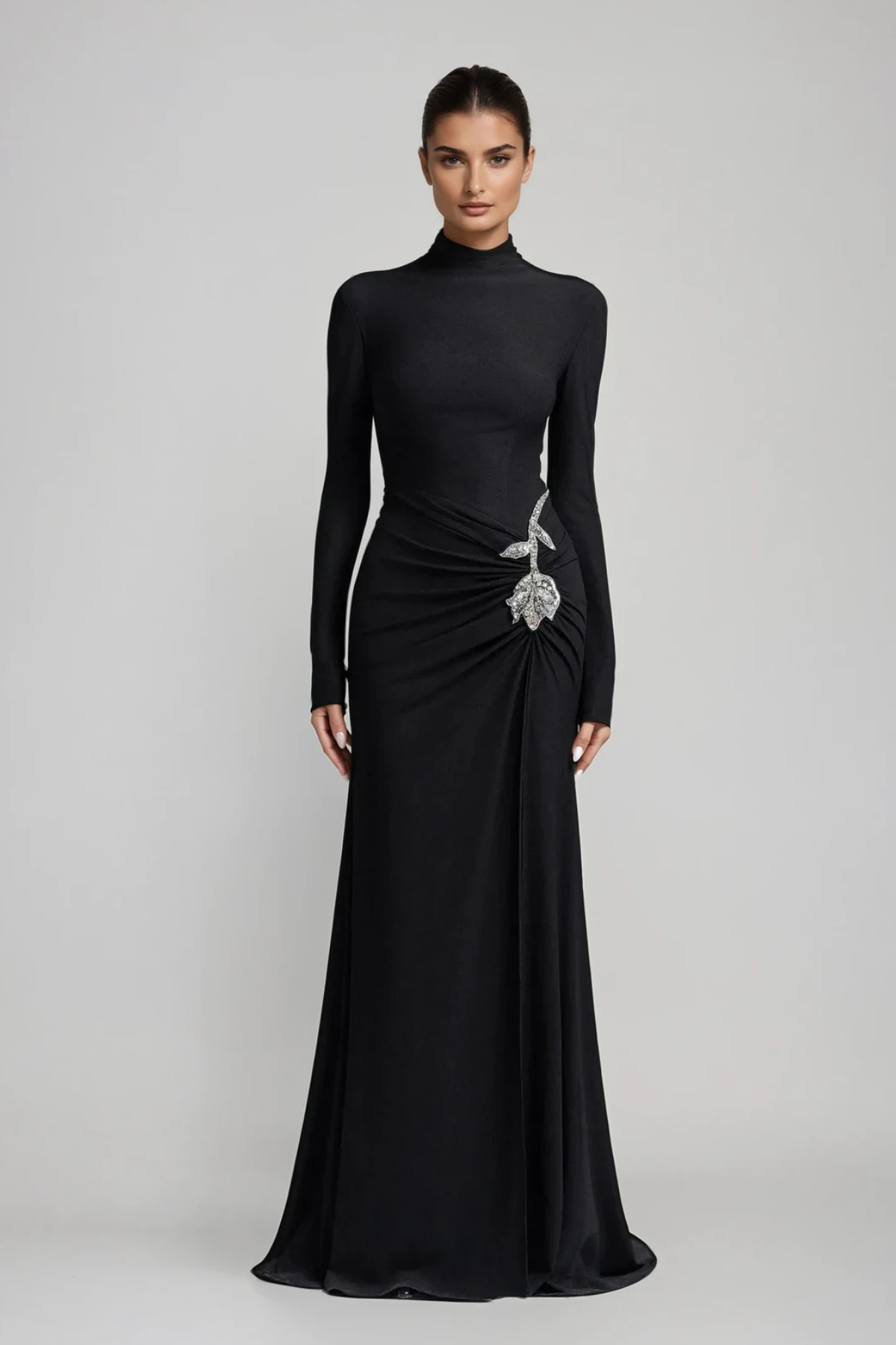 Beautifully Finished Dress in a Timeless Design