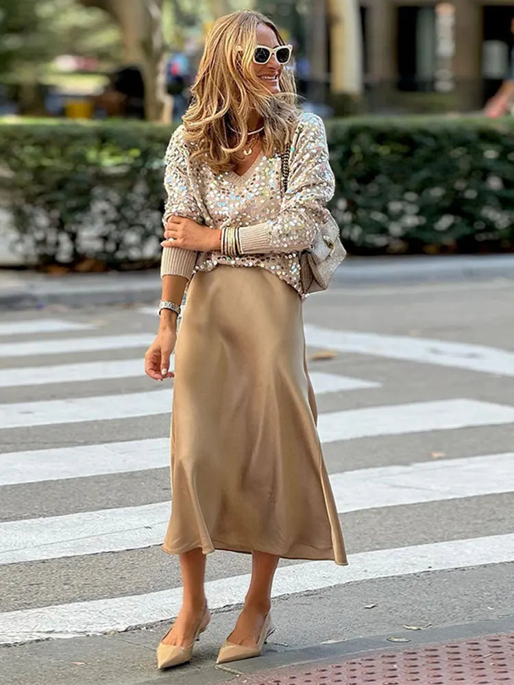Well Tailored Pullover with a Graceful Silhouette