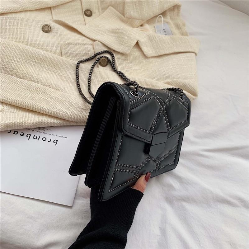 Beautifully Crafted Bag in a Classic Style