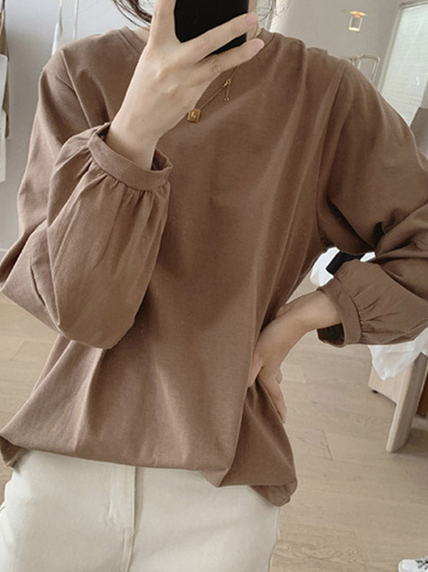 Polished T-Shirt with an Effortless Classic Look