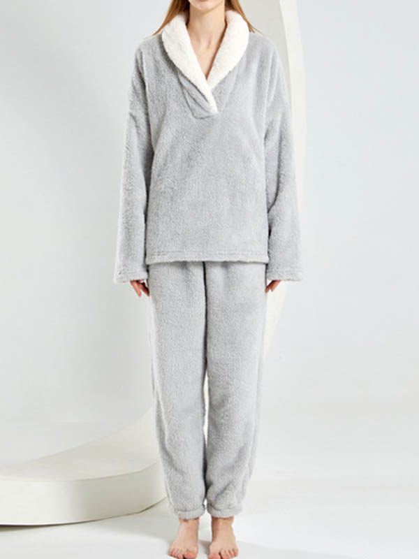 Classic Vintage Pants with a Flattering Fit