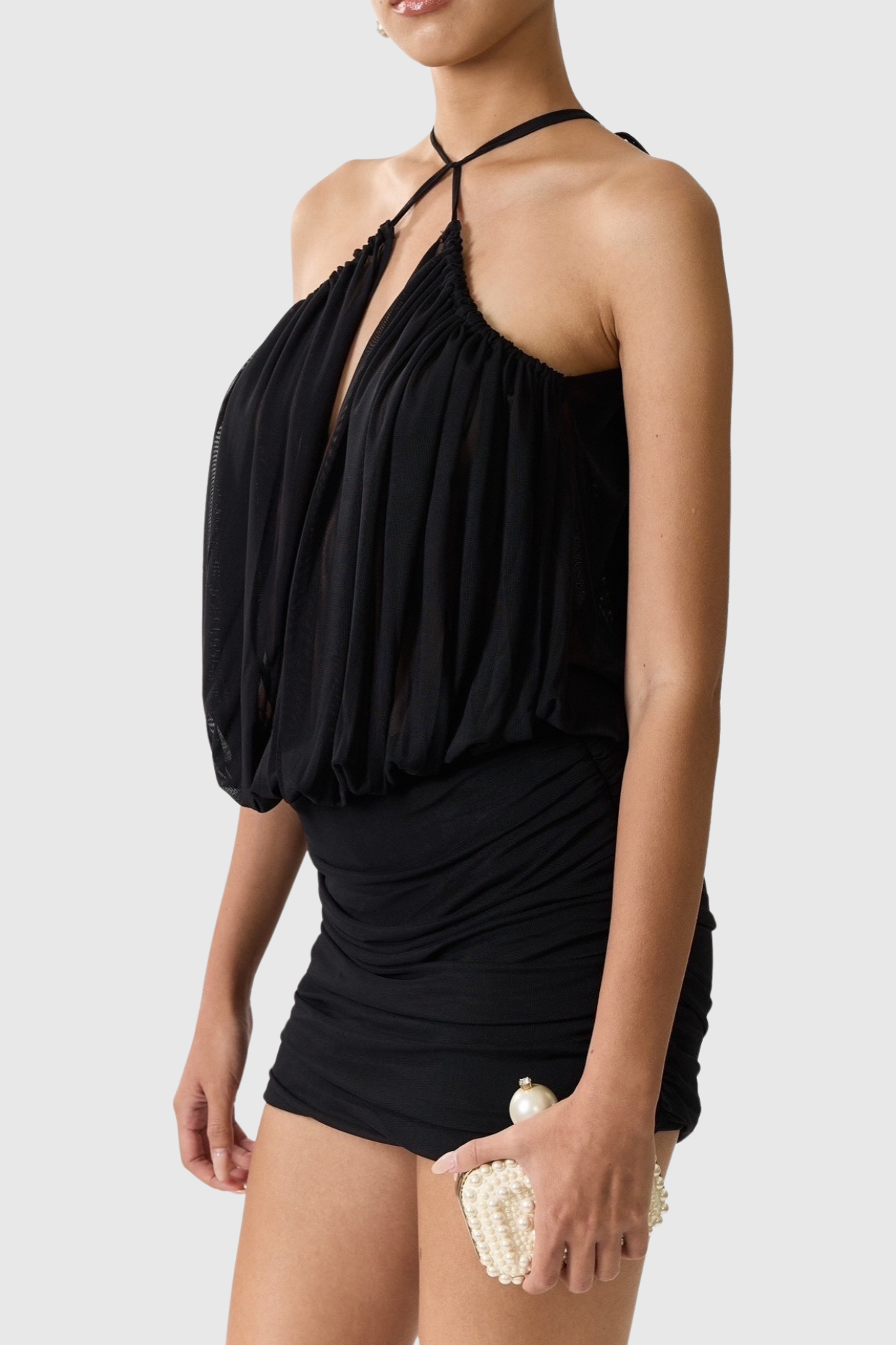 Effortlessly Elegant Dress with a Timeless Design