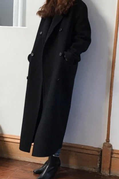 Gracefully Styled Garment for Any Occasion