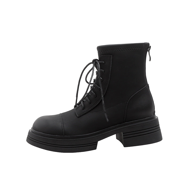 Effortlessly Elegant Boots with a Timeless Design