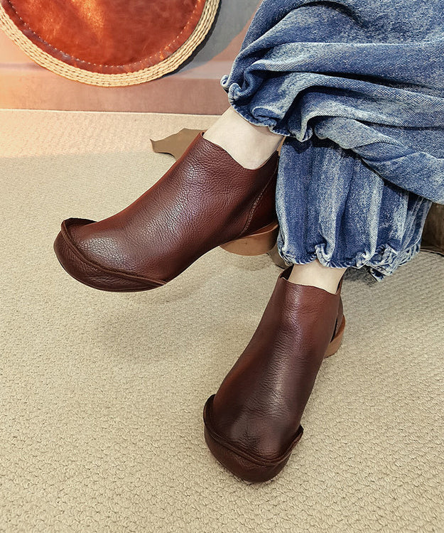 Elegantly Styled Boots for Everyday Wear