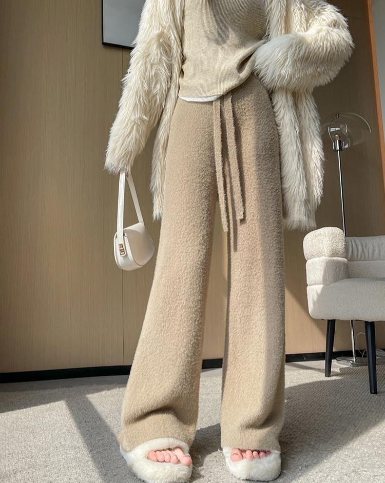 Polished Pants with an Effortless Classic Look