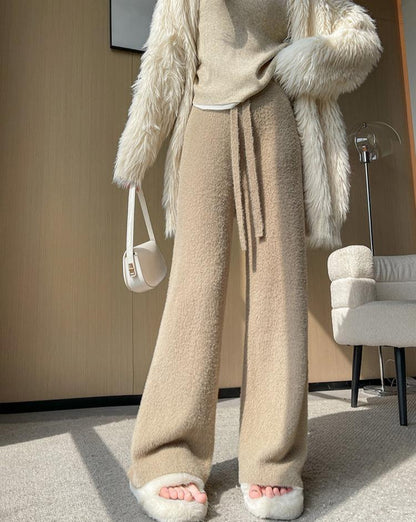 Polished Pants with an Effortless Classic Look
