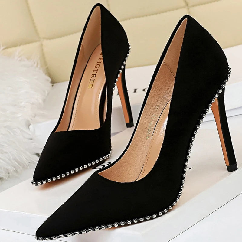 Polished Shoes with an Effortless Classic Look