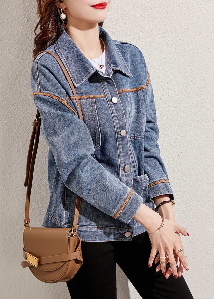 Gracefully Styled Jacket for Any Occasion