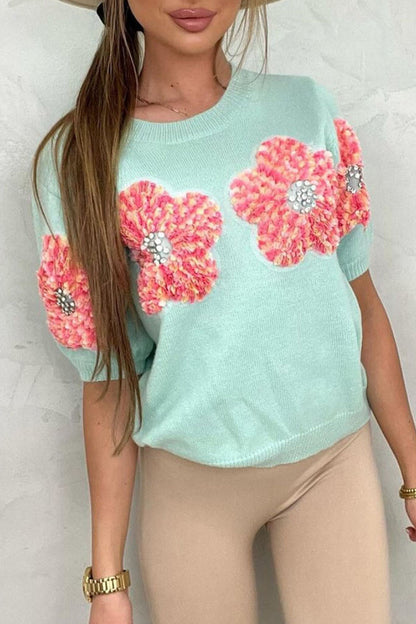 Classic Vintage Sweater with a Flattering Fit