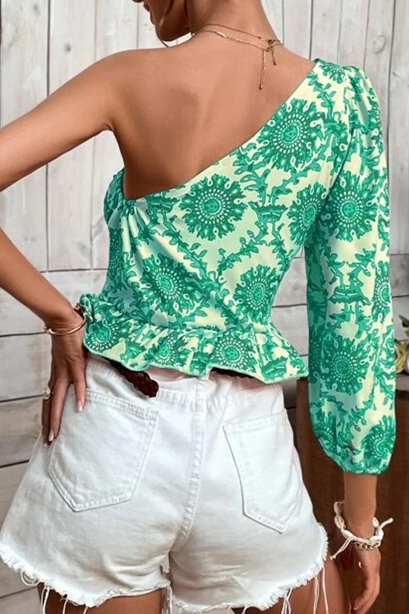 Vintage Inspired Top with a Contemporary Edge