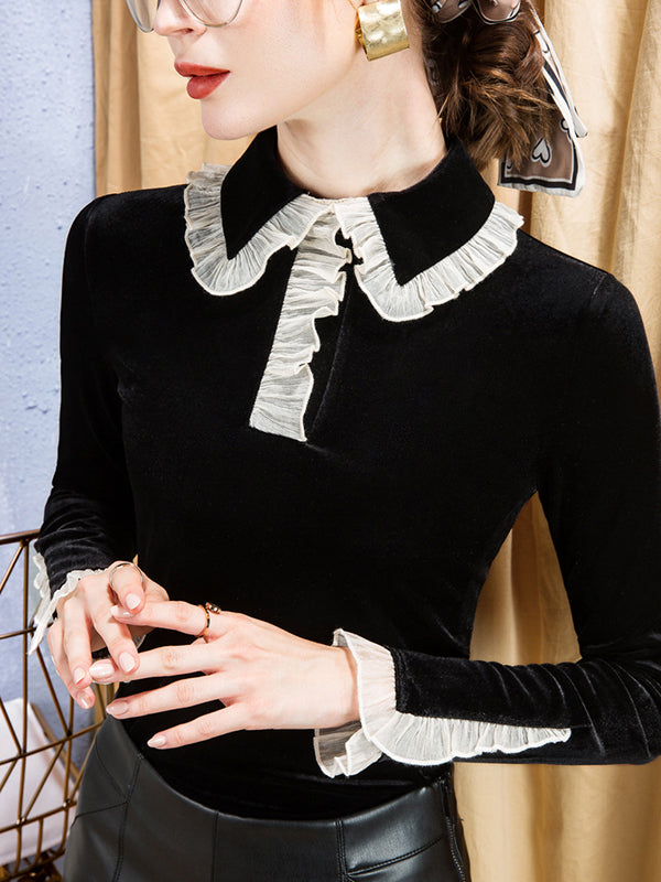 Effortlessly Elegant T-Shirt with a Timeless Design