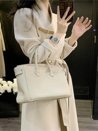 Beautifully Finished Jacket in a Timeless Design