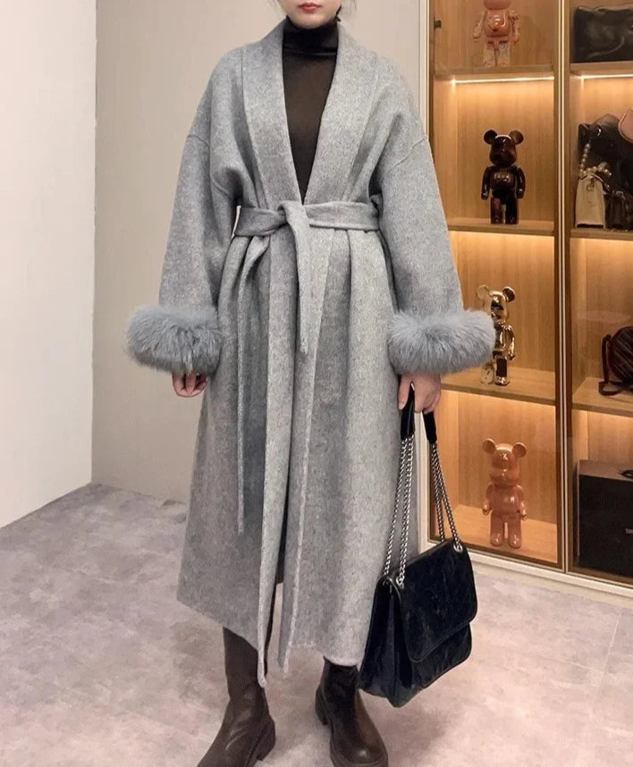 Effortlessly Elegant Coat with a Timeless Design