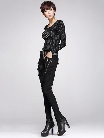 Well Tailored Pants with a Graceful Silhouette
