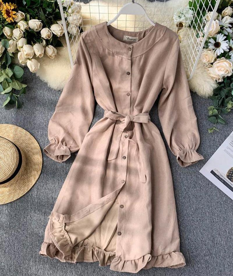 Sophisticated Dress with a Clean Classic Look