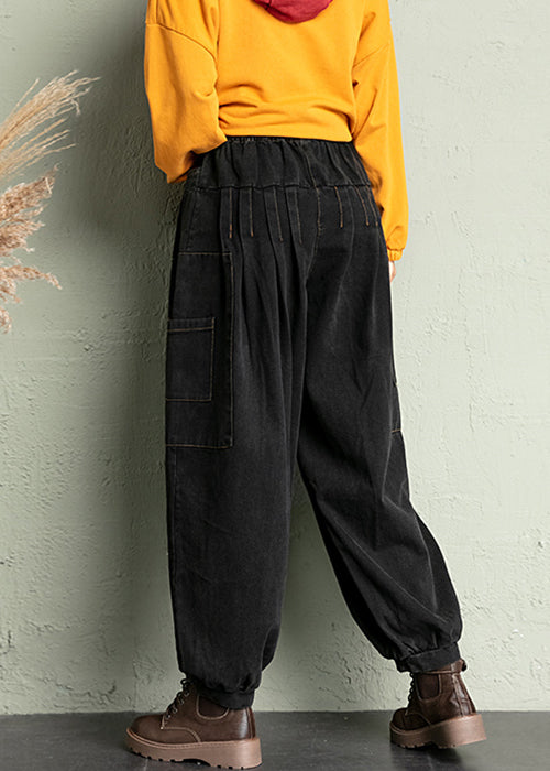 Well Tailored Pants with a Graceful Silhouette