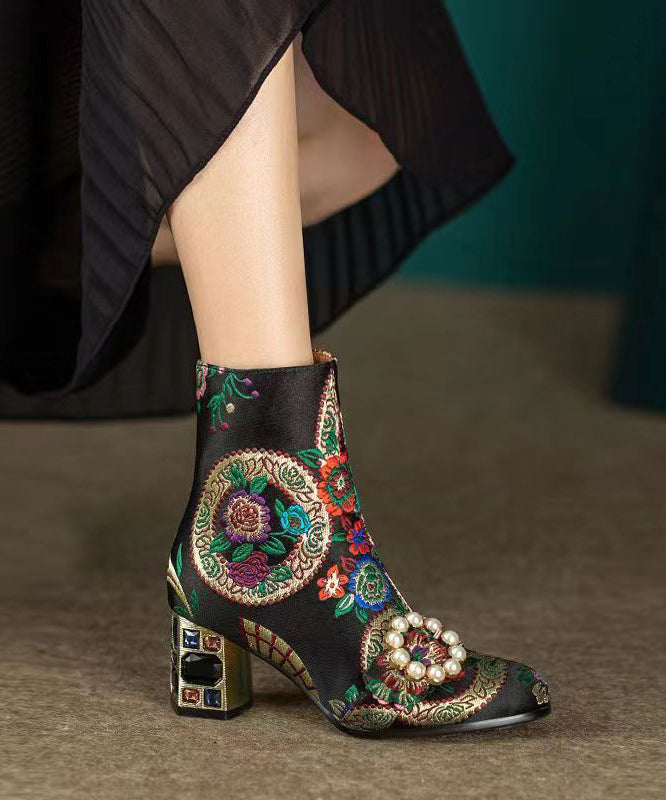 Elegantly Styled Boots for Everyday Wear