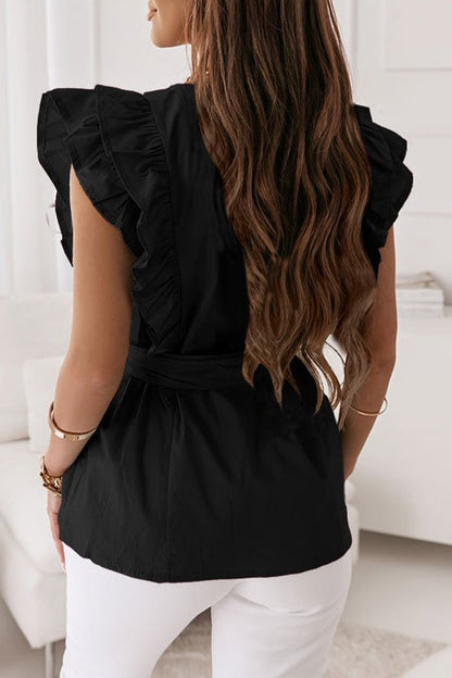 Effortlessly Elegant Top with a Timeless Design