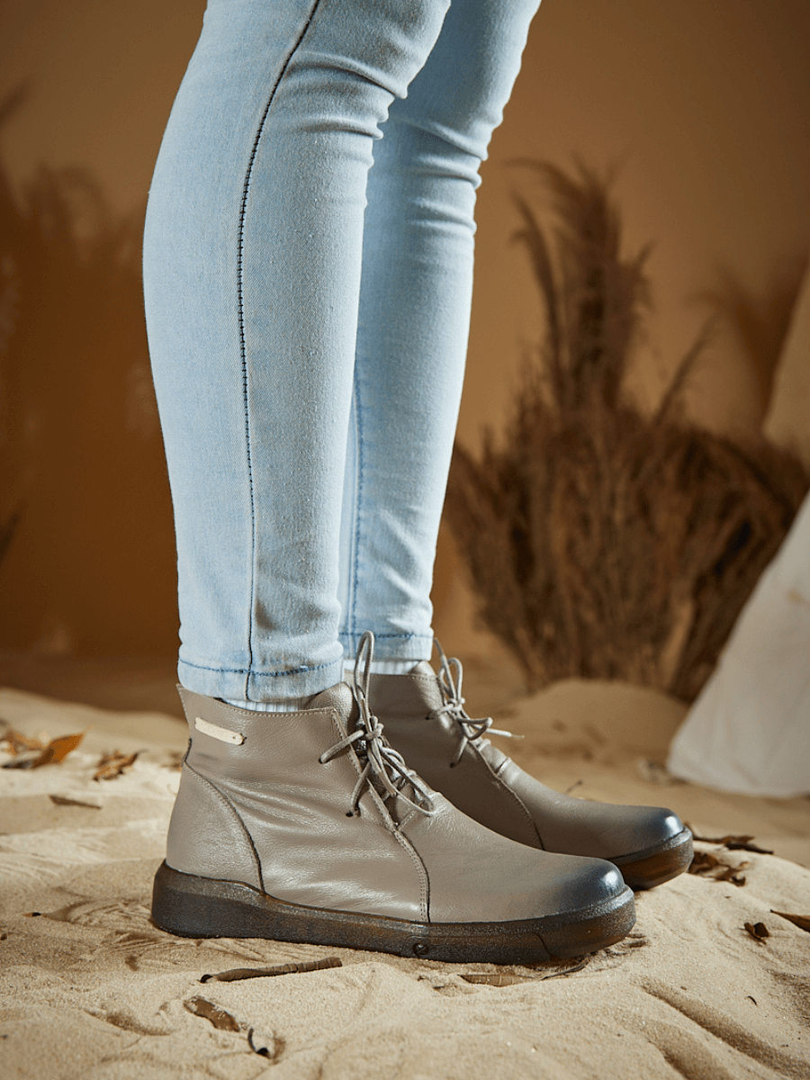 Polished Boots with an Effortless Classic Look
