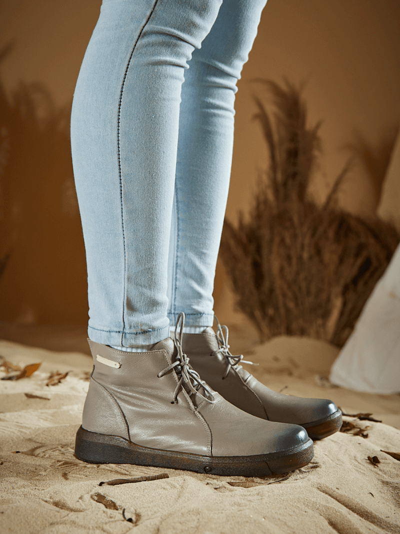 Polished Boots with an Effortless Classic Look