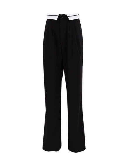Beautifully Finished Trousers in a Timeless Design