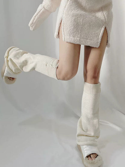 Sophisticated Garment with a Clean Classic Look