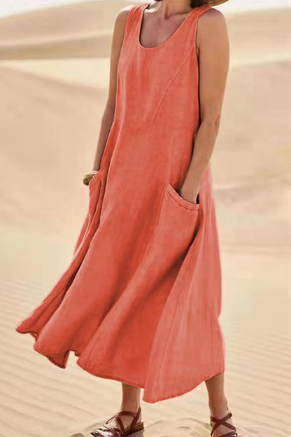 Sophisticated Dress with a Clean Classic Look