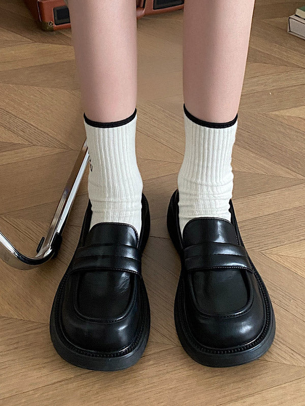 A Vintage Style Shoes with Delicate Timeless Details