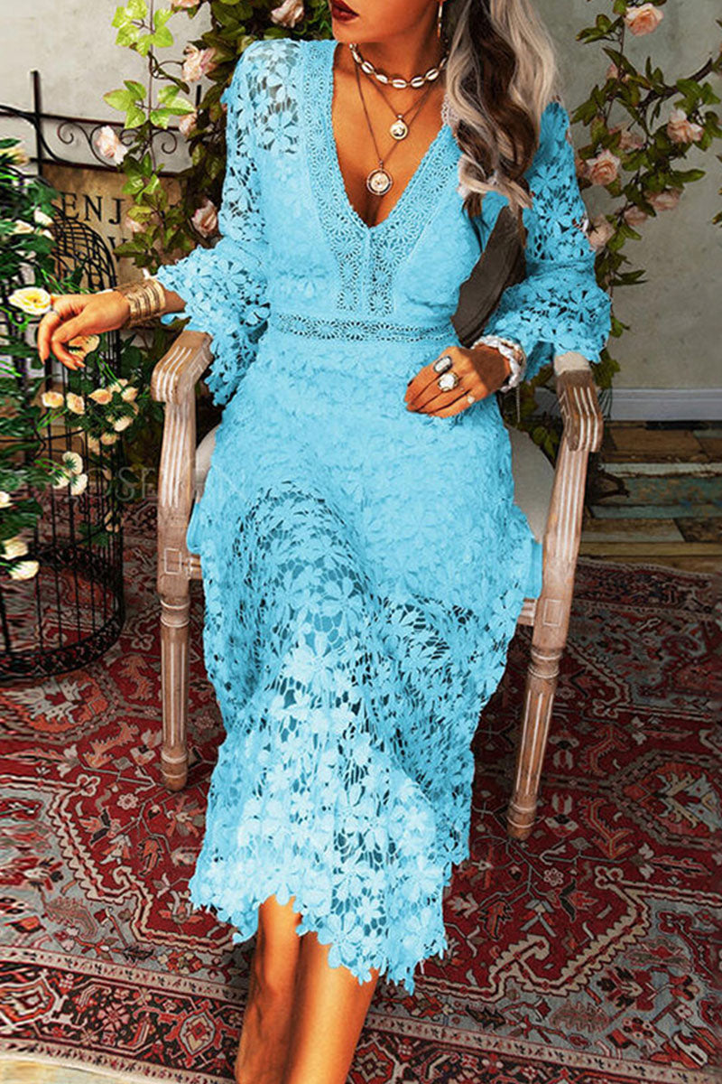 Beautifully Crafted Dress in a Classic Style