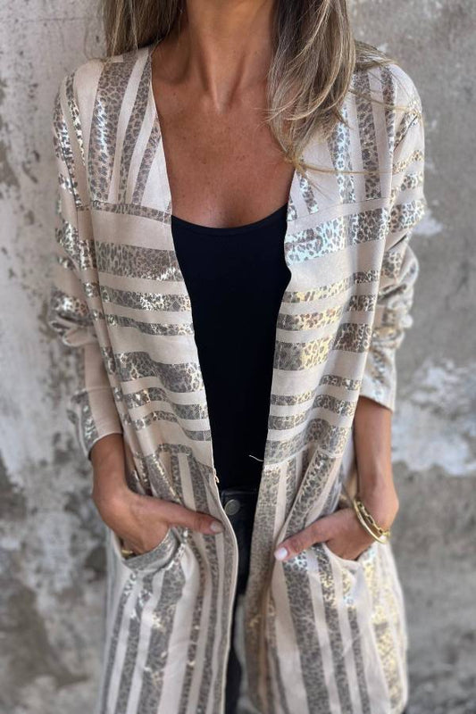 Elegantly Styled Coat for Everyday Wear