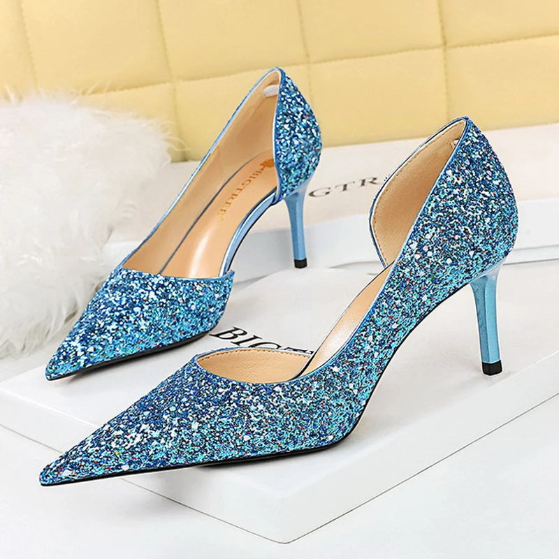 Polished Heels with an Effortless Classic Look