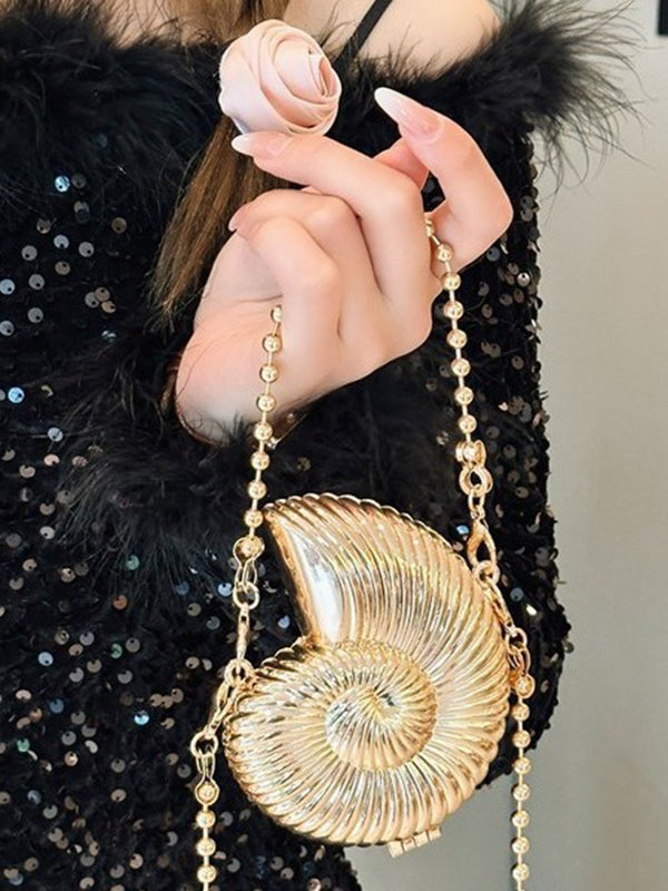 Gracefully Styled Bag for Any Occasion
