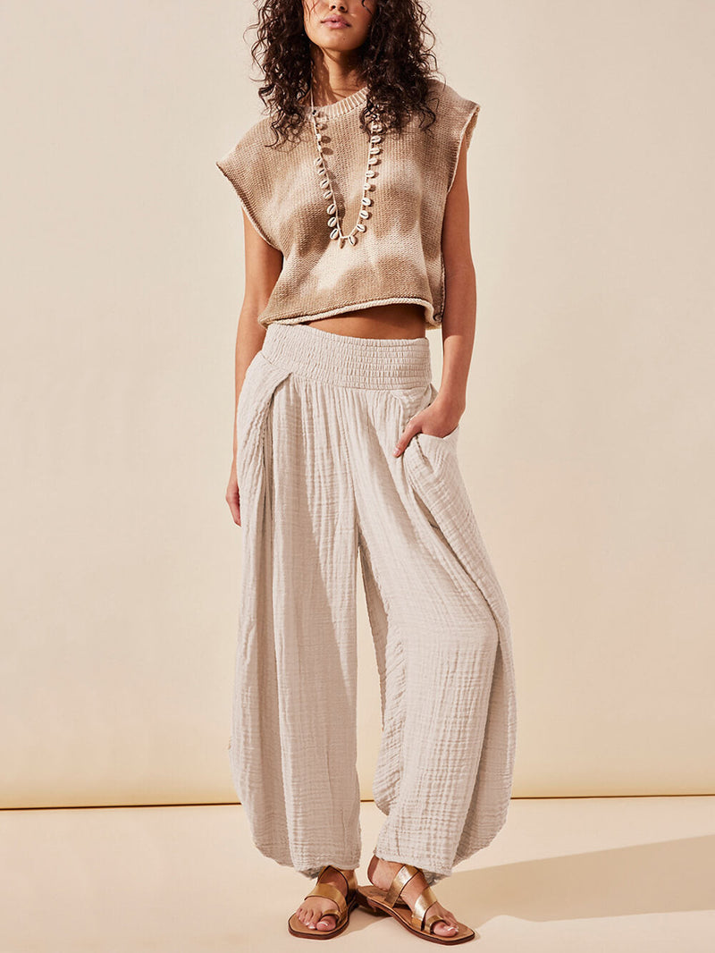 Well Tailored Pants with a Graceful Silhouette