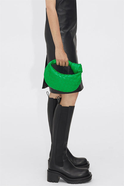 A Vintage Style Bag with Delicate Timeless Details