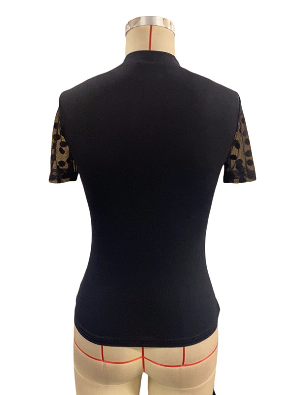 Well Tailored T-Shirt with a Graceful Silhouette