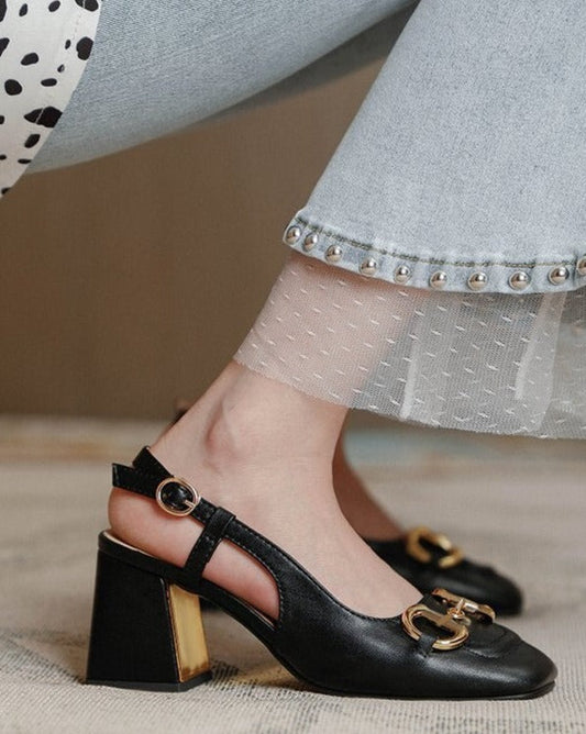 Classic Vintage Heels with a Flattering Fit