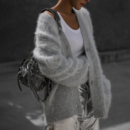 Beautifully Crafted Cardigan in a Classic Style