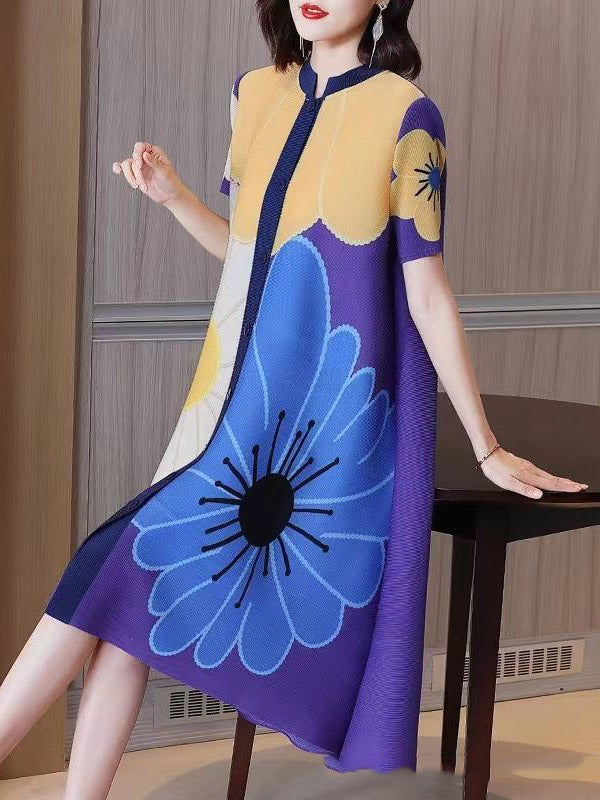 Classic Vintage & Enduringly Stylish Dress