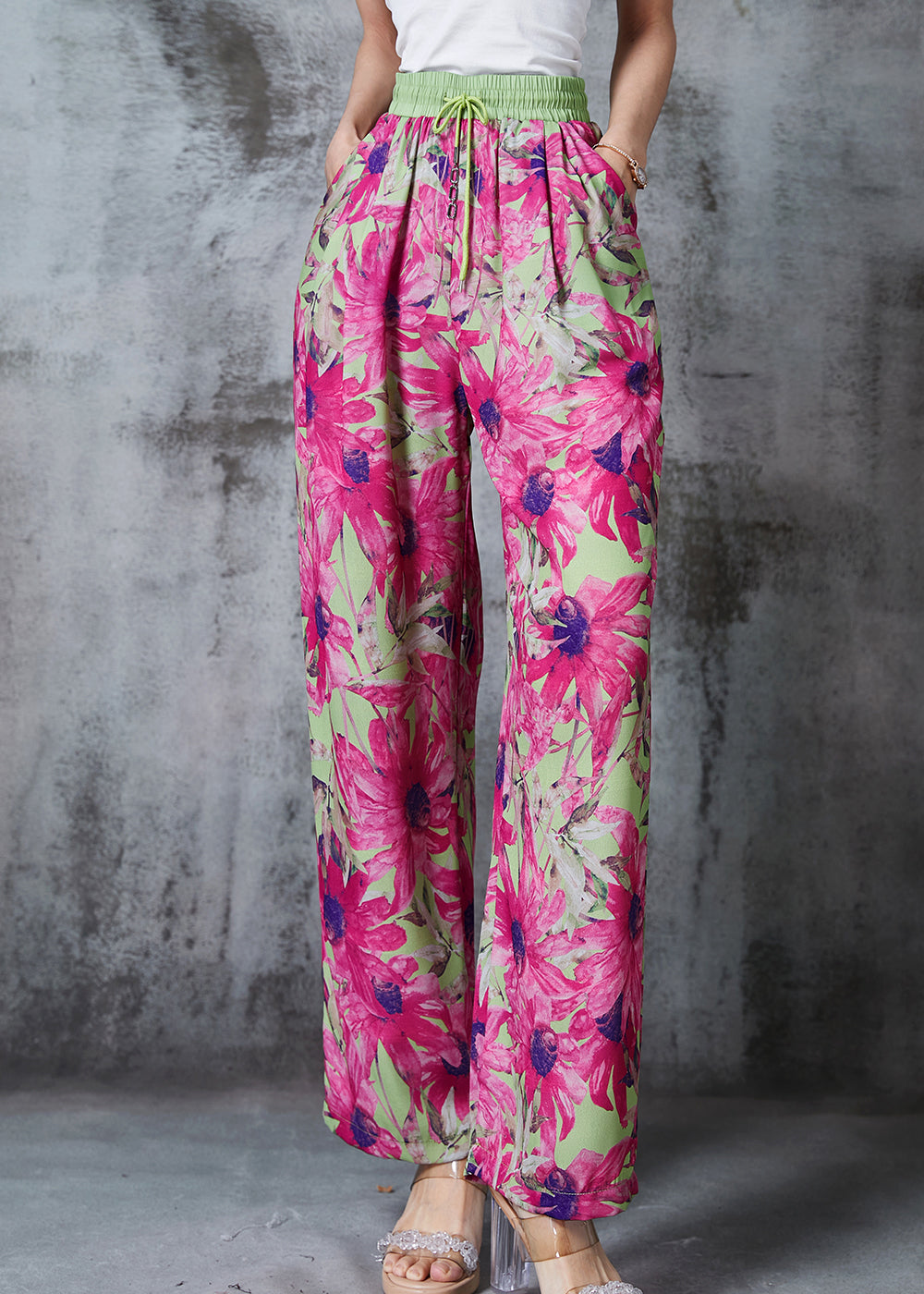Beautifully Finished Pants in a Timeless Design