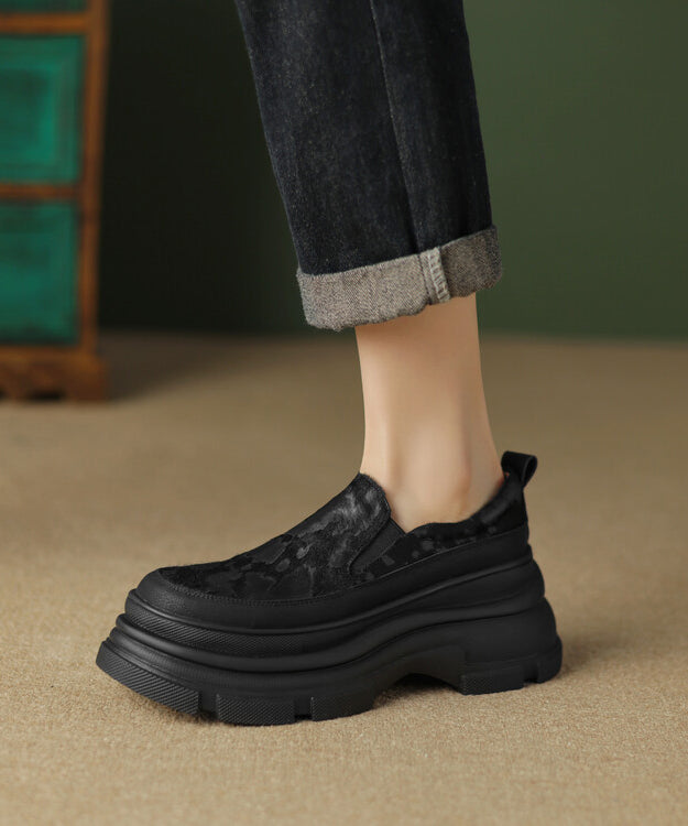 Classic Vintage Shoes with a Flattering Fit