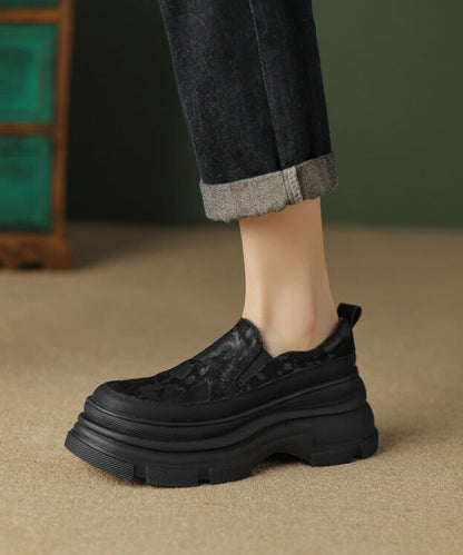 Classic Vintage Shoes with a Flattering Fit