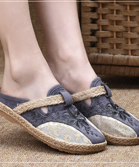 Classic Vintage Sandals with a Flattering Fit