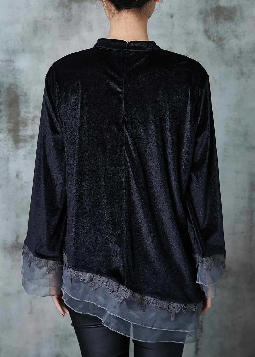 Beautifully Finished Shirt in a Timeless Design