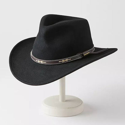 Effortlessly Elegant Garment with a Timeless Design