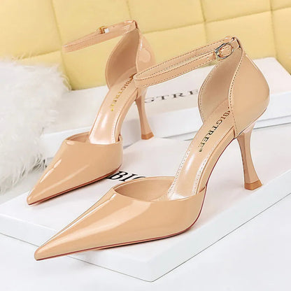 A Vintage Style Shoes with Delicate Timeless Details