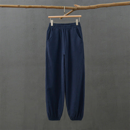 Classic Vintage Pants with a Flattering Fit